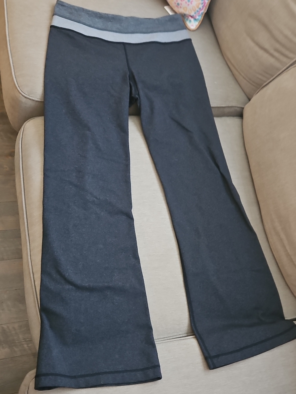 Lululemon Women's Groove Pants Black Yoga Flare Wide Leg Reversible Sweatpants